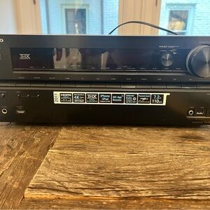Onkyo Black Audio Receiver